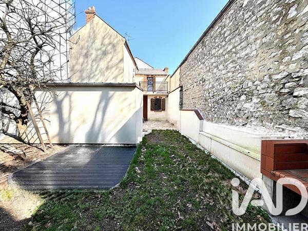Maison à vendre 6 pièces 101 m² Orléans