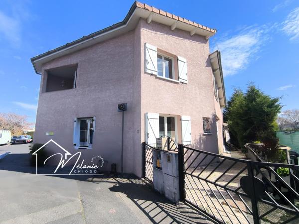 Maison 3 chambres cour terrasse abri de jardin