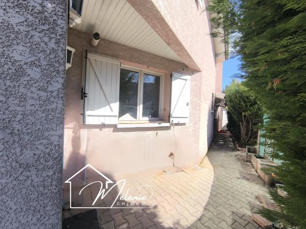 Maison 3 chambres cour terrasse abri de jardin