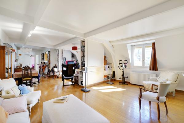 Paris (75010) PARIS 10ÈME - CANAL SAINT MARTIN - APPARTEMENT 116m2 (5 ème étage)