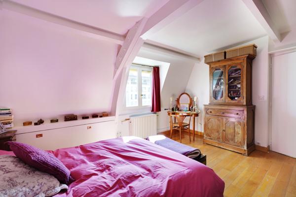 Paris (75010) PARIS 10ÈME - CANAL SAINT MARTIN - APPARTEMENT 116m2 (5 ème étage)