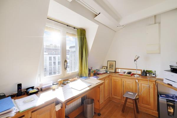 Paris (75010) PARIS 10ÈME - CANAL SAINT MARTIN - APPARTEMENT 116m2 (5 ème étage)