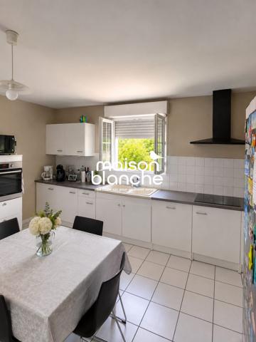 Maison T6 avec jardin