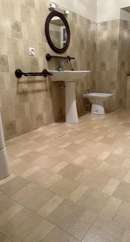 Immeuble à MUR-DE-BARREZ, 12600 - 400m²