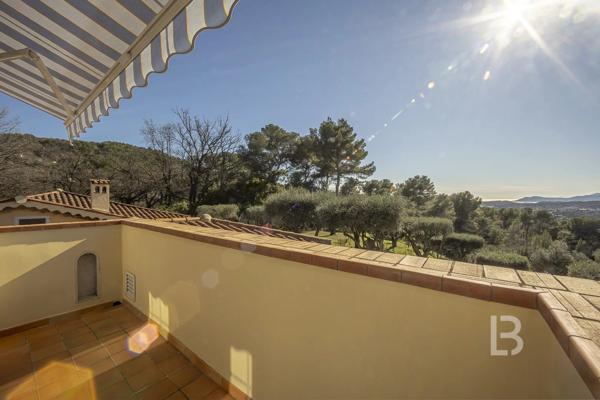 PROPRIÉTÉ D’EXCEPTION – L’ALLIANCE PARFAITE DU LUXE ET DE L’AUTHENTICITÉ