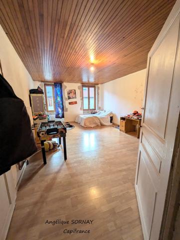 Appartement de 177 m² à Beaufort – Opportunité Investisseur avec Rendement Locatif !