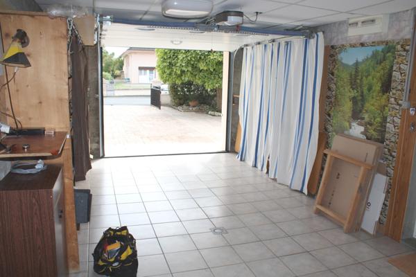 Maison à vendre 6 pièces PERONNAS (01)