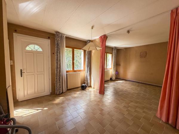 Maison  5 pièce(s) 111 m2 Secteur La Terrasse