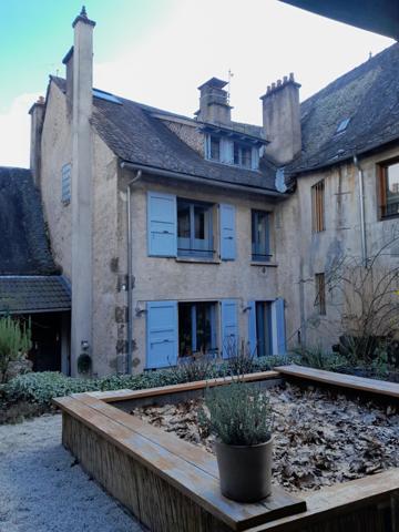 IMMEUBLE ENTIERMENT REHABILITE EN 2014