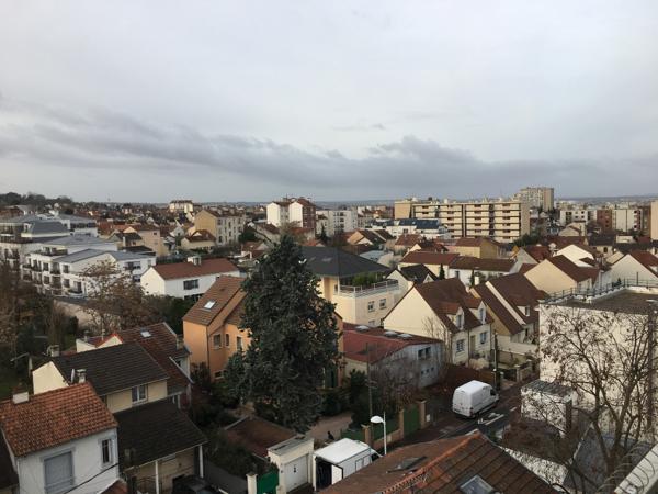 À vendre : Appartement 2 pièces à Nanterre Limite Puteaux