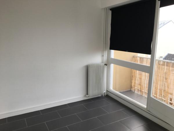 À vendre : Appartement 2 pièces à Nanterre Limite Puteaux