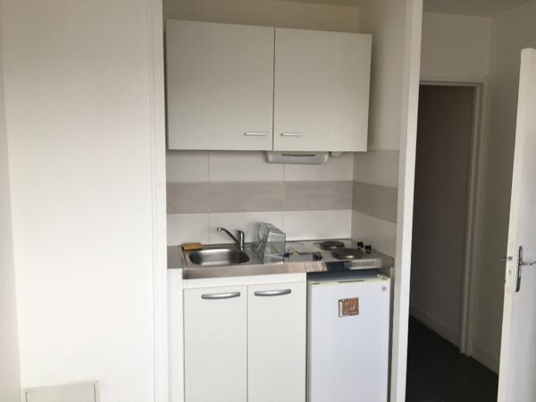 À vendre : Appartement 2 pièces à Nanterre Limite Puteaux