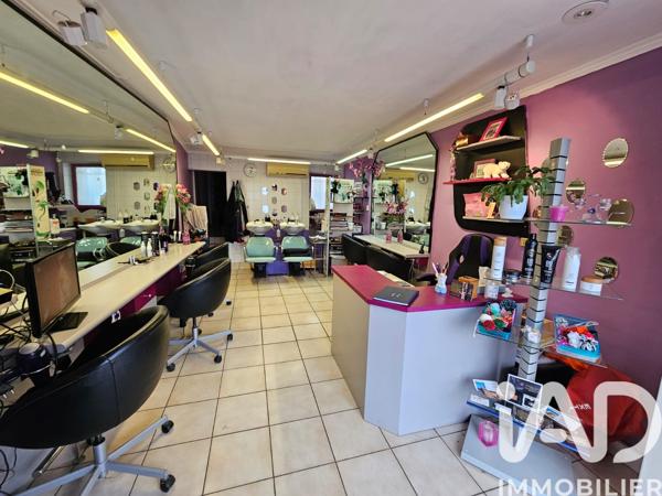 Esthétique, Coiffure​ à vendre 34 m² Meaux