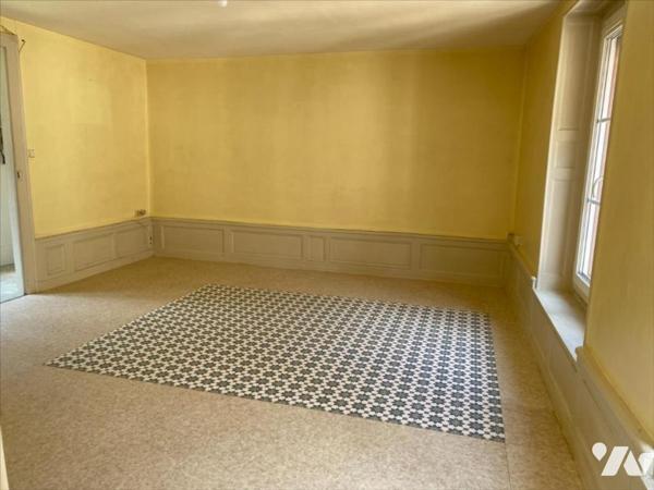 L'AIGLE centre ville - IMMEUBLE LOCATIF - 4 appartements