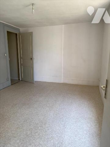 L'AIGLE centre ville - IMMEUBLE LOCATIF - 4 appartements