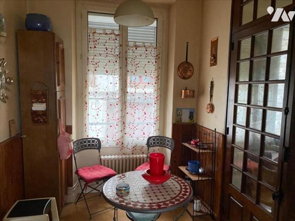 L'AIGLE centre ville - IMMEUBLE LOCATIF - 4 appartements