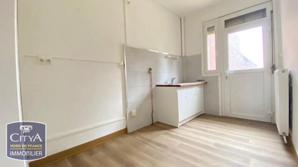 Appartement à louer 2 pièces 54.61m² Douai (59500)