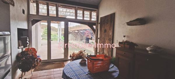 Maison à vendre 14 pièces de 266 m²