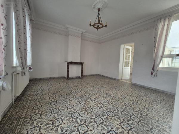 Maison à vendre à Neuville-Saint-Vaast dans le Pas-de-Calais (62580), ref : 62135-2285