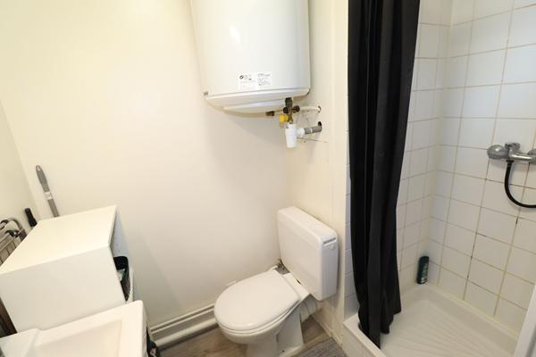 Caen - Studio de 19m2 proche campus 2 et 4 VENDU LIBRE