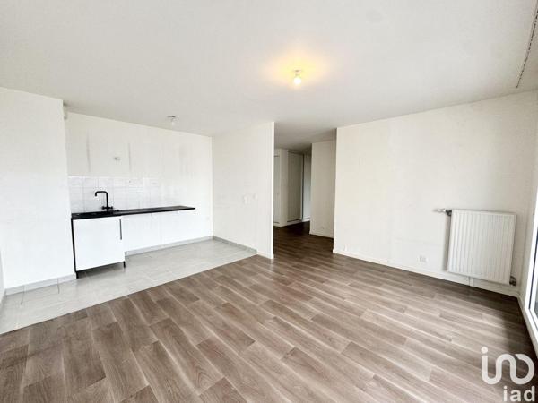 Location appartement 3 pièces 63 m² Massy