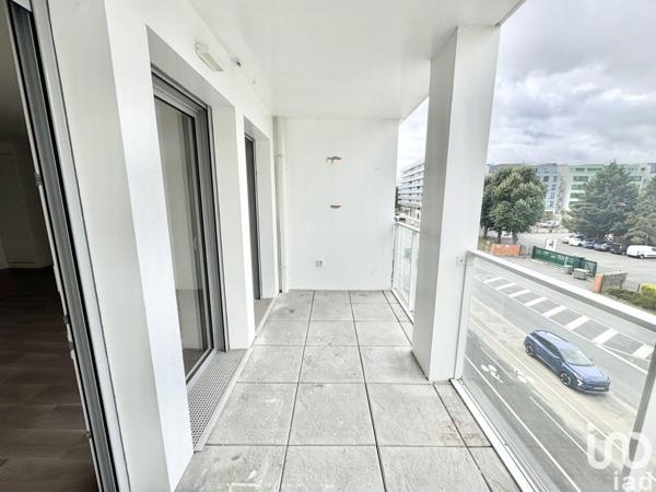 Location appartement 3 pièces 63 m² Massy