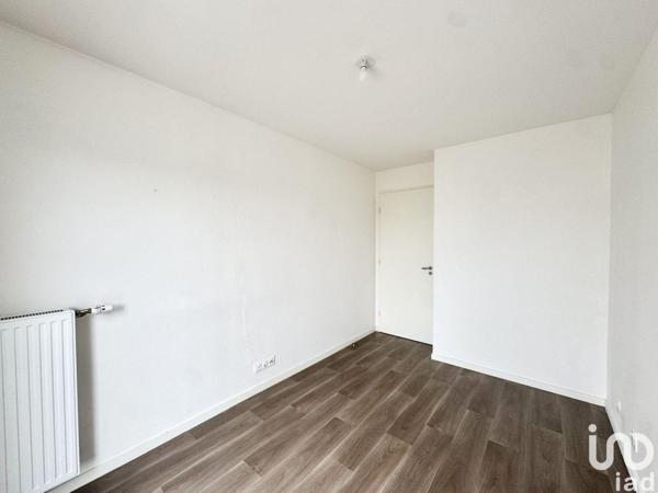 Location appartement 3 pièces 63 m² Massy
