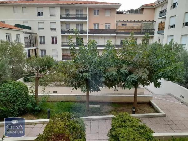 Appartement à louer 1 pièce 32.87m² La Seyne-sur-Mer (83500)
