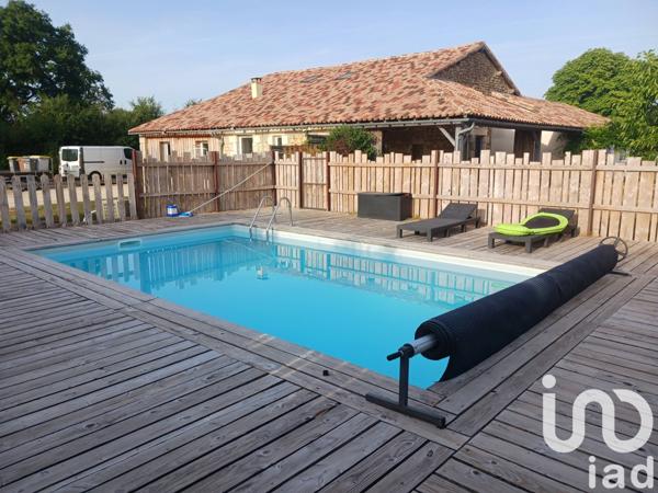 Maison à vendre 11 pièces 204 m² Gençay