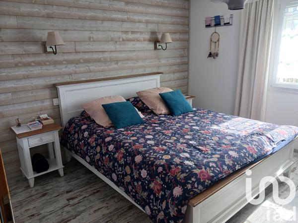 Maison à vendre 11 pièces 204 m² Gençay