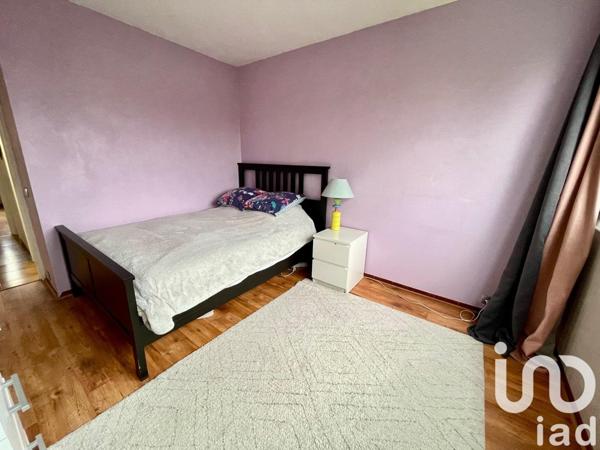 Appartement 4 pièces de 73 m² à Domont (95330)