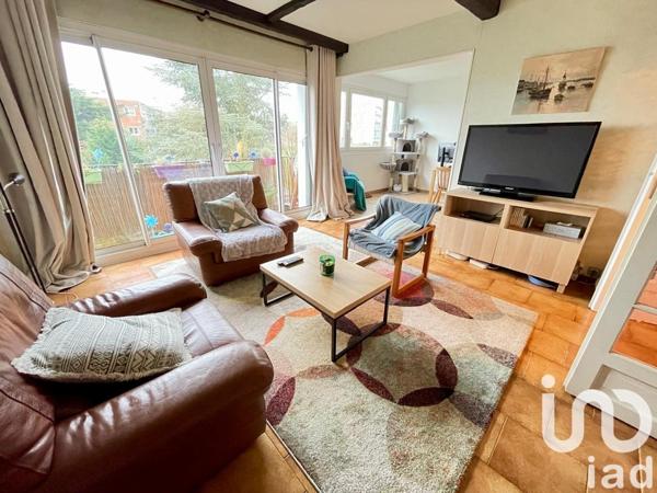 Appartement 4 pièces de 73 m² à Domont (95330)