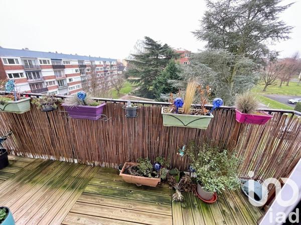 Appartement 4 pièces de 73 m² à Domont (95330)