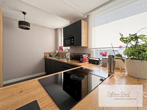 Appartement traversant , garage, cave , La Baule  quartier Lajarrige, face mer