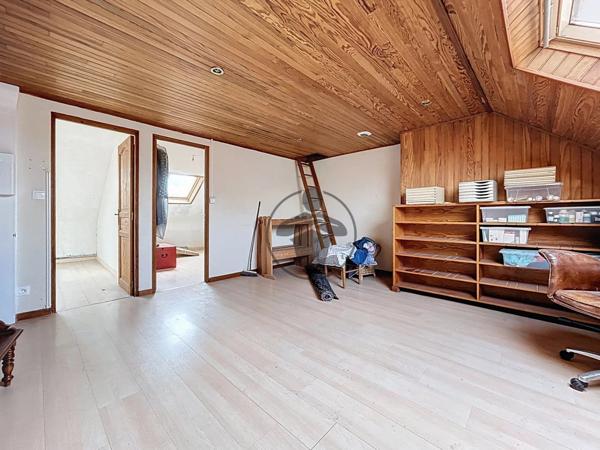 Vente Bureau 7 pièces 145 m2 à Saint-Quentin