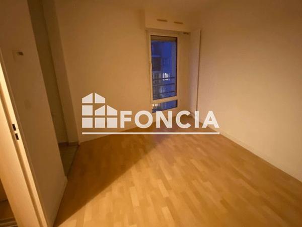 Location Studio 21.32 m² - 1 RUE JEAN BART OU 13 PLACE PHILIPPE LEBON Lille 59000