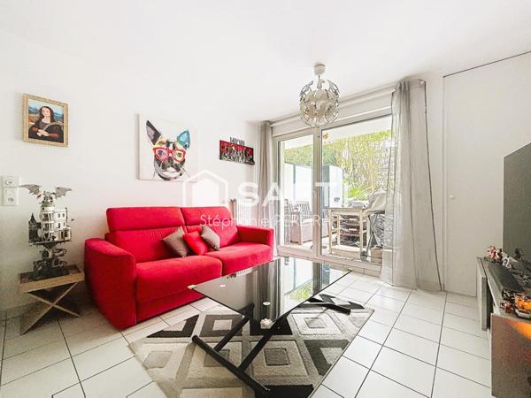 Appartement 2 pièces proche RER A avec terrasse