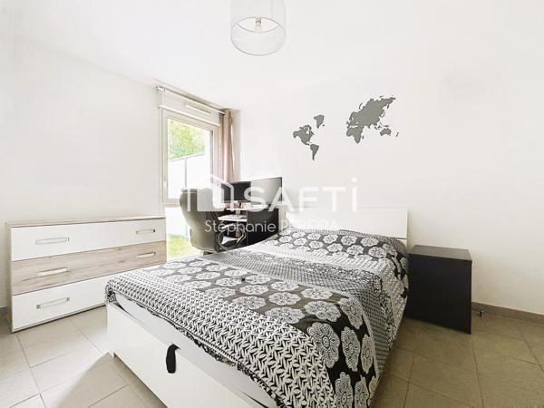 Appartement 2 pièces proche RER A avec terrasse