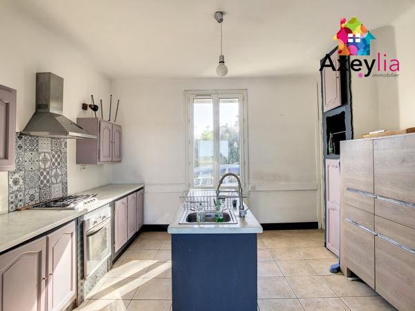 Perrigny-sur-Loire (71160) A VENDRE- PERRIGNY SUR LOIRE- MAISON AVEC VUE IMPRENABLE SUR LA LOIRE