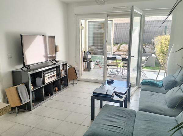 Appartement de type 2 en rez de jardin a Châteauneuf les Martigues