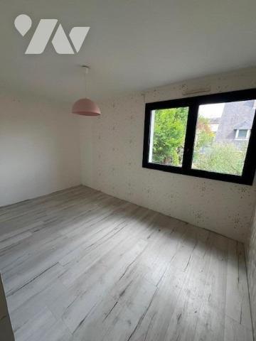 ROUEN - DESCROIZILLES : maison d'architecte (251 m² - 7 chbres possibles)