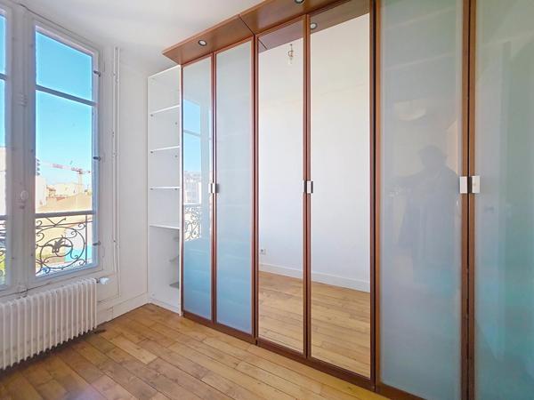 Appartement 3 chambres + bureau ou dressing
