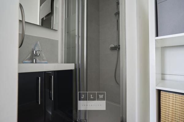 AVMD-JM63 - Chambre n°4 meublée colocation + sdd privée