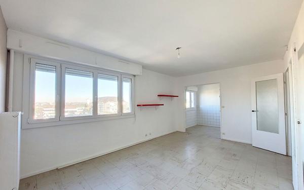 Appartement à vendre    3 pièces • 66,20 m2 Tours