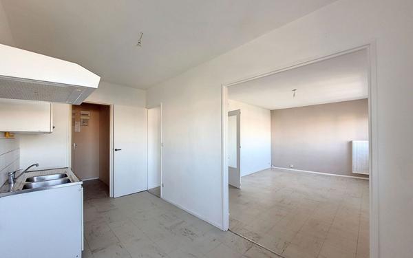 Appartement à vendre    3 pièces • 66,20 m2 Tours