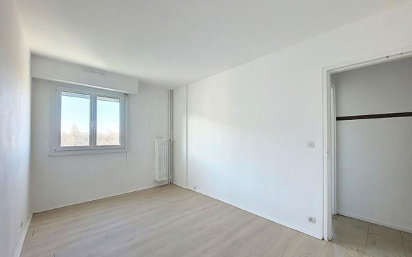 Appartement à vendre    3 pièces • 66,20 m2 Tours
