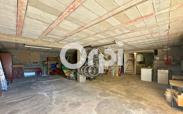 Maison à vendre    5 pièces •  Saint-Alban-Auriolles