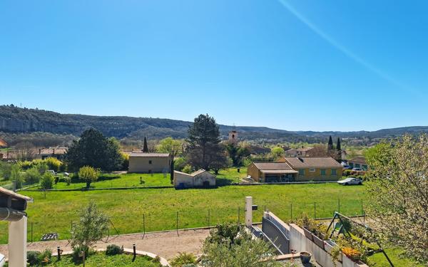 Maison à vendre    4 pièces •  Quinson