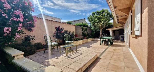 AGDE - Villa d'exception au Puits de So avec piscine et garage