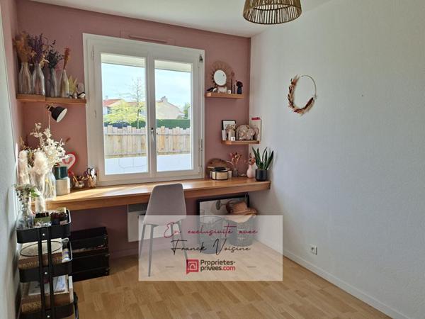 A VENDRE en Exclusivité aux Herbiers, maison de 75 m2 avec 3 chambres sur une parcelle de 377 m2